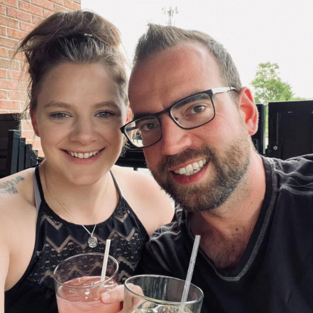 Meet your Poshers, Steven & Robbie